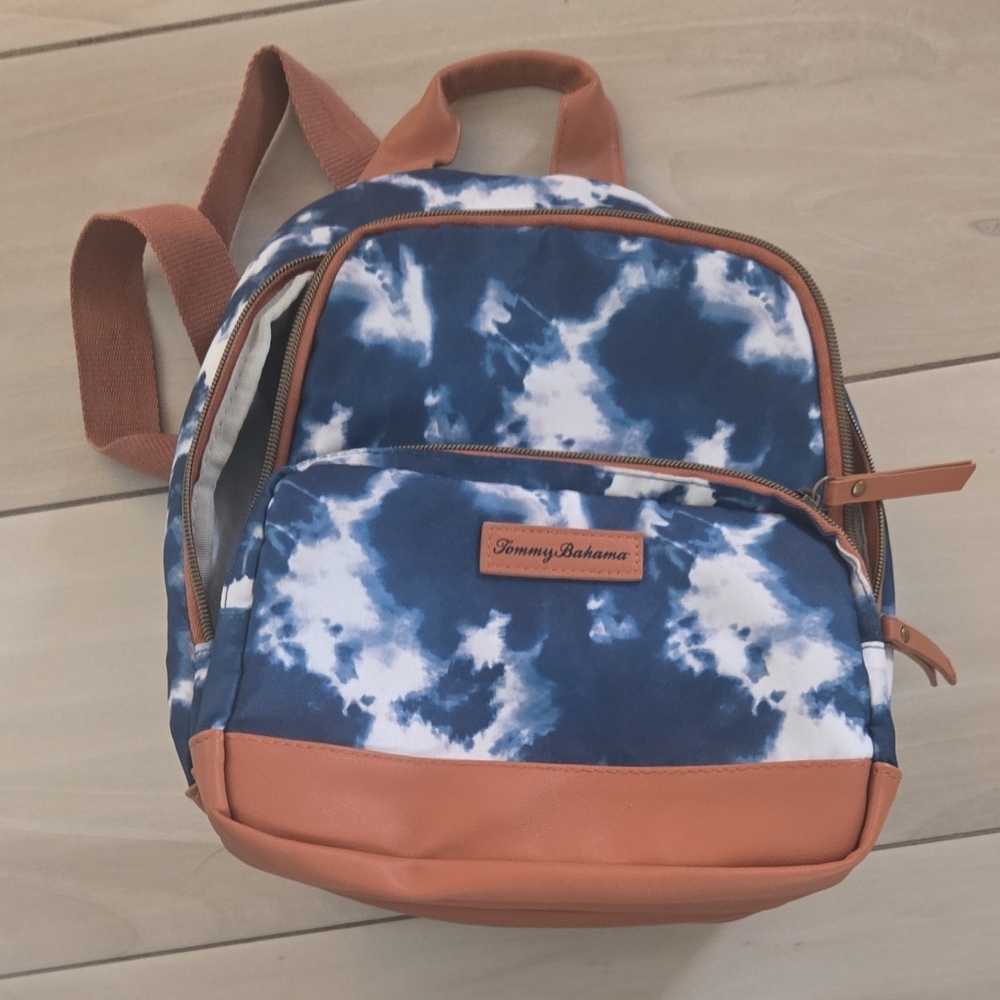 Tommy Bahama Blue and White Backpack